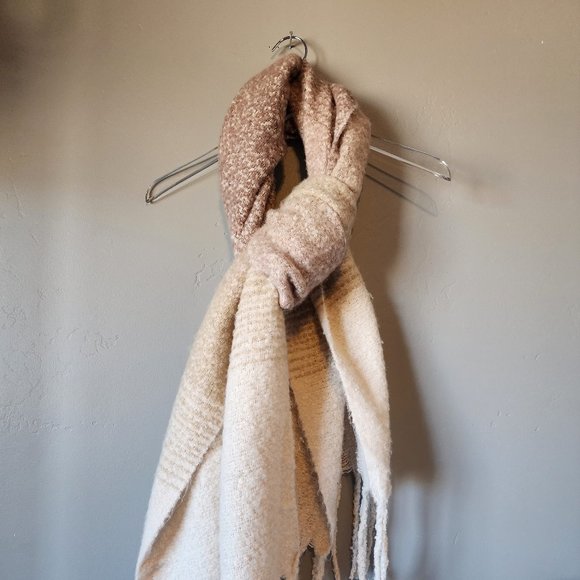 Anthropologie Scarf "EUC" - Picture 3 of 10